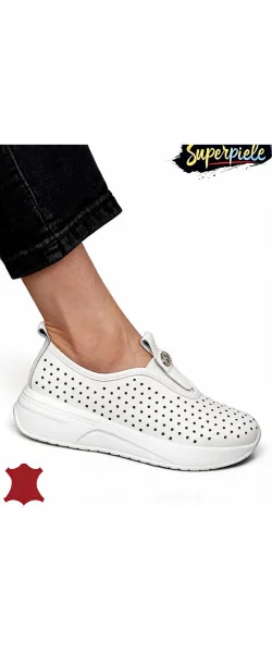 Pantofi casual dama piele naturala perforati cu inchidere slip-on