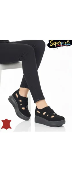 Pantofi casual piele naturală întoarsă,perforați fără șireturi cu talpă înaltă ,cataramă decorativă