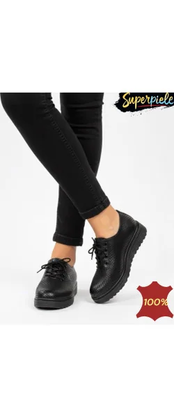 Pantofi casual din piele pentru femei, cu șireturi și perforații