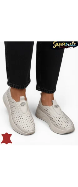 Pantofi casual dama piele naturala perforati cu inchidere slip-on