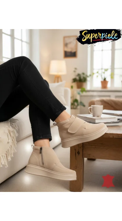 Ghete beige Leather pentru femei din piele întoarsă cu detalii rafinate | MORADY
