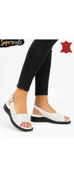 Sandale damă din piele naturală – casual, comode și versatile