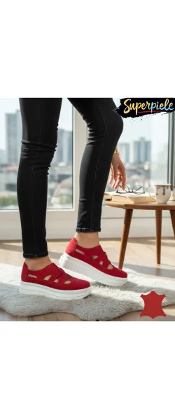 Pantofi casual piele naturală întoarsă,perforați fără șireturi cu talpă înaltă ,cataramă decorativă