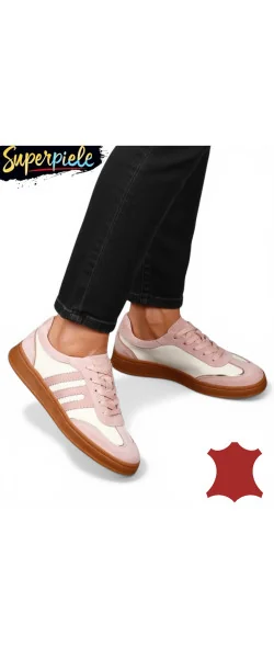 Pantofii sport la modă sunt confecționați din piele naturală combinată cu piele naturală întoarsă