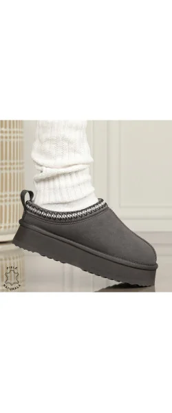 Papuci de iarnă cu talpă înaltă din PIELE ÎNTOARSĂ NATURALĂ CRL12681 CULOARE Beige Leather
