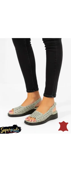 Sandale damă din piele naturală – casual, comode și versatile