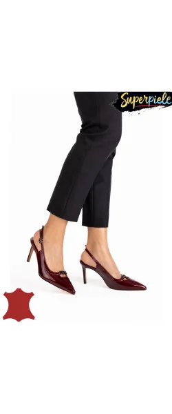 Pantofi eleganți decupați din piele naturală lăcuită cu vârf ascuțit