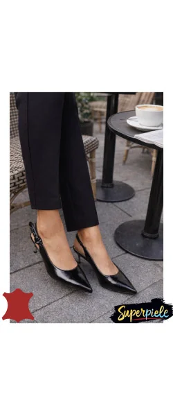 Pantofi eleganți cu toc subțire și vârf ascuțit din piele naturală