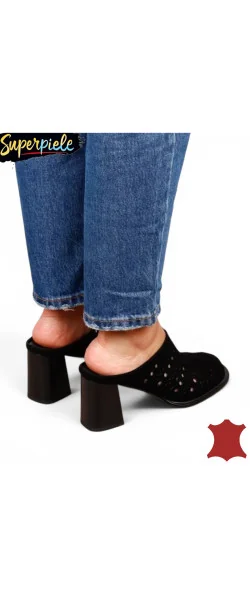Saboți cu Toc Gros din Piele Naturală Întoarsă – Black Leather