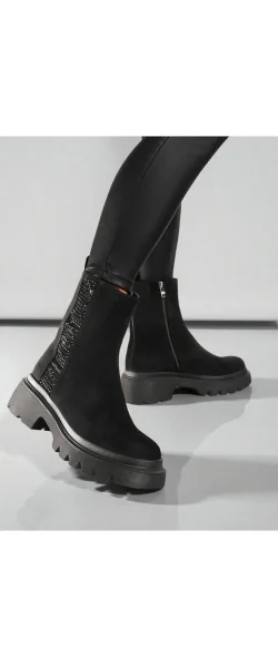 BOTINE casual negre DIN PIELE INTOARSA CU TALPA GROASA SI STRASURI DECORATIVE